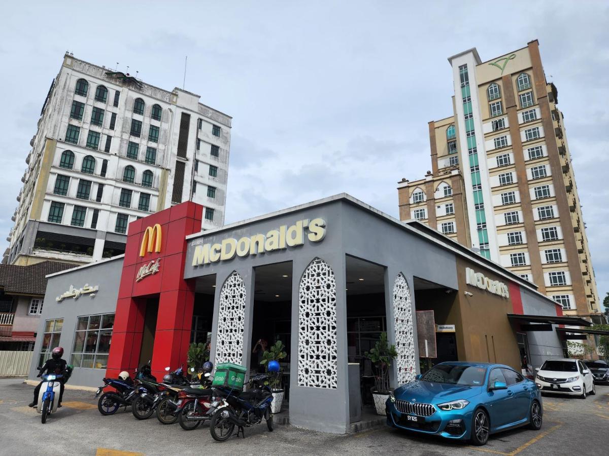 The Viana Apartment 1 Kota Bharu Exterior foto